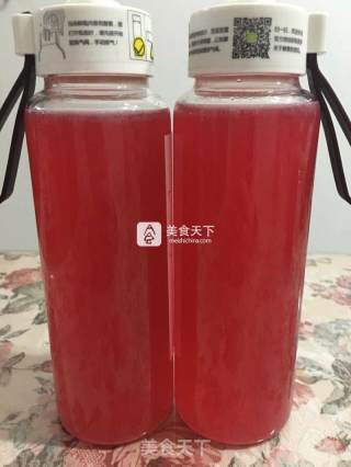 蜜瓜桑葚柠檬鲜酿酵素的做法步骤：6