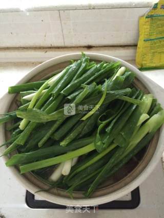 葱烧鸡的做法步骤：8