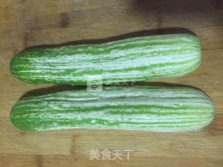 腌黄瓜的做法步骤：1