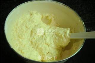 绵软花朵磅蛋糕的做法步骤：11