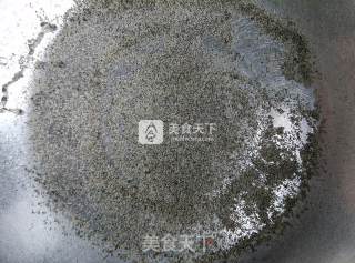 黑芝麻龙猫汤圆的做法步骤：2