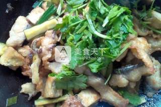 豆腐包炒鱼片的做法步骤：10
