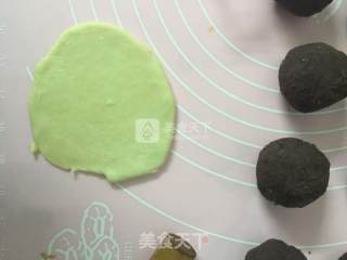 蛋黄酥的做法步骤：13