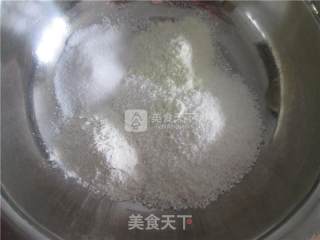 蛋白椰丝球的做法步骤：1
