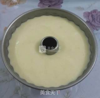 无油咕咕霍夫戚风蛋糕的做法步骤：7