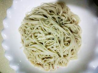 西红柿火腿打卤冷面的做法步骤：5