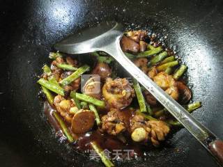 梅豆烧鸡块的做法步骤：12