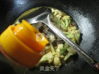 牛肉煮花菜的做法步骤：4
