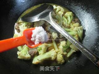 牛肉煮花菜的做法步骤：5