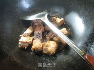 排骨汤面的做法步骤：4