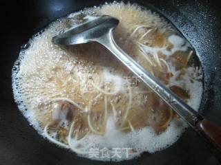 排骨汤面的做法步骤：6