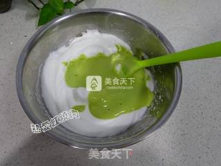 菠菜山药泥蛋糕卷的做法步骤：13