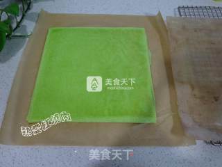 菠菜山药泥蛋糕卷的做法步骤：16