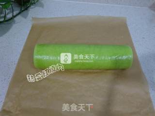 菠菜山药泥蛋糕卷的做法步骤：18