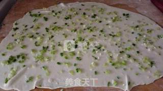 最好吃的手抓饼【千层葱花饼】其实很简单的做法步骤：4
