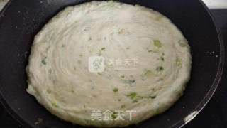 最好吃的手抓饼【千层葱花饼】其实很简单的做法步骤：6