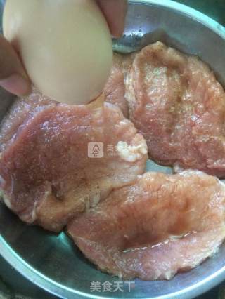 猪扒咖喱意面的做法步骤：3