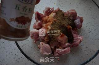 烤牙签肉的做法步骤：3