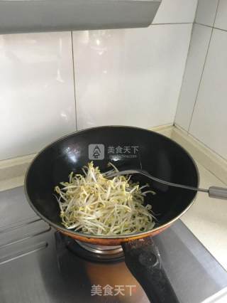 韩式拌饭的做法步骤：3