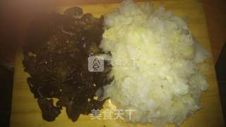 爆炒木耳银耳的做法步骤：3