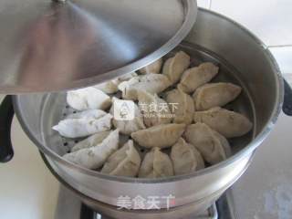 牛肉蒸饺的做法步骤：16