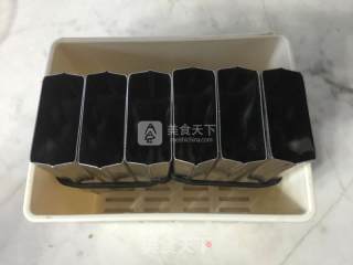 火龙果酸奶雪糕的做法步骤：8