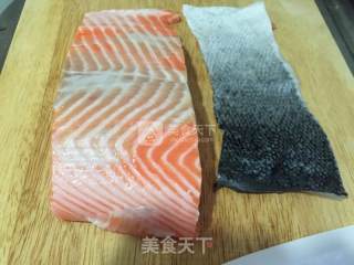 黑椒三文鱼的做法步骤：2