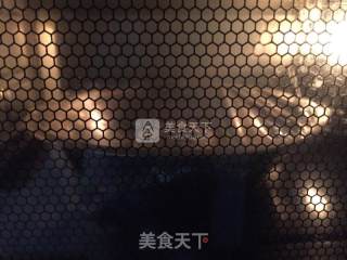 培根虾仁披萨（八寸）的做法步骤：6