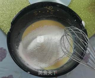 六连模酸奶蛋糕的做法步骤：2