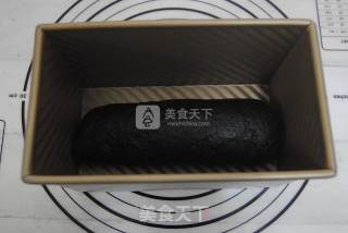 橄榄油煎竹炭土司片的做法步骤：5