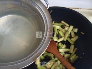 丝瓜皮蛋豆腐汤的做法步骤：8