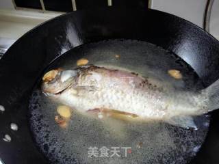 冬瓜鲫鱼浓汤的做法步骤：9
