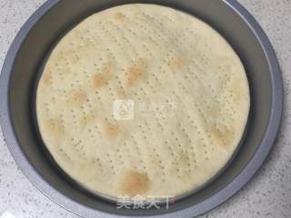 脆底鲜虾鸡肉披萨的做法步骤：13