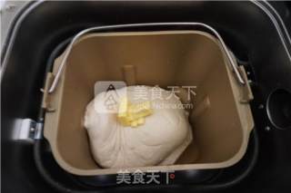 天然酵母核桃蔓越莓软欧包的做法步骤：3