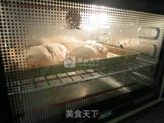 天然酵母核桃蔓越莓软欧包的做法步骤：22