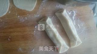 锅贴的做法步骤：4