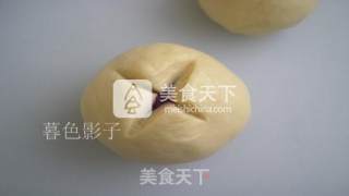 紫薯馅笑口常开面包的做法步骤：7