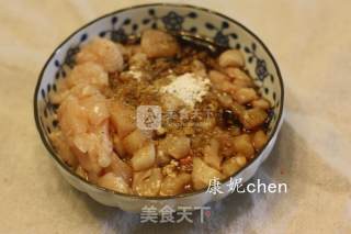 浓情鸡肉焗饭的做法步骤：1