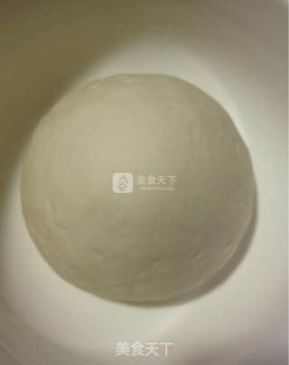 茴香猪肉馅儿饺子的做法步骤：2