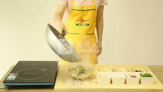 学“油泼面”之妙招 在家品陕西之美味的做法步骤：9