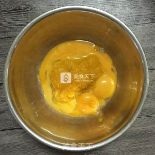 南瓜戚风蛋糕的做法步骤：4