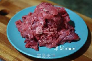 土豆牛肉披萨的做法步骤：3