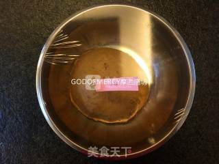 零基础烘培小白也能做出外酥内软的红糖碧根果软欧包的做法步骤：8