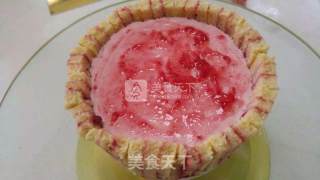 草莓夏洛特的做法步骤：4
