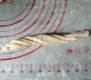 鸡蛋油条的做法步骤：11