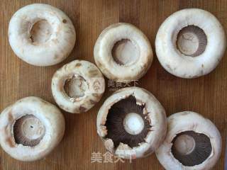 黑椒三鲜烤蘑菇的做法步骤：1