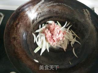 孜然羊肉汤面的做法步骤：3