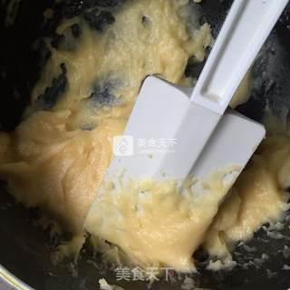 毛毛虫面包的做法步骤：3