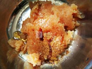 茼蒿鸡肉水饺的做法步骤：1