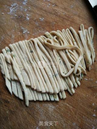茼蒿鸡肉水饺的做法步骤：7